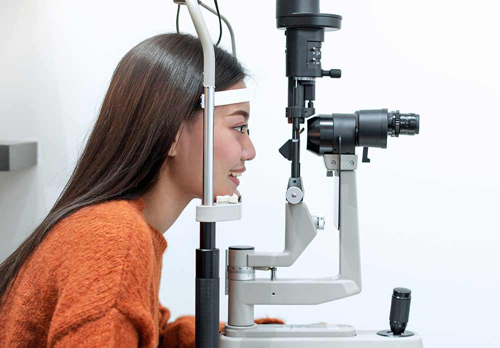 Adult Eye Exam, Jacksonville, FL Baymeadows Vision Center